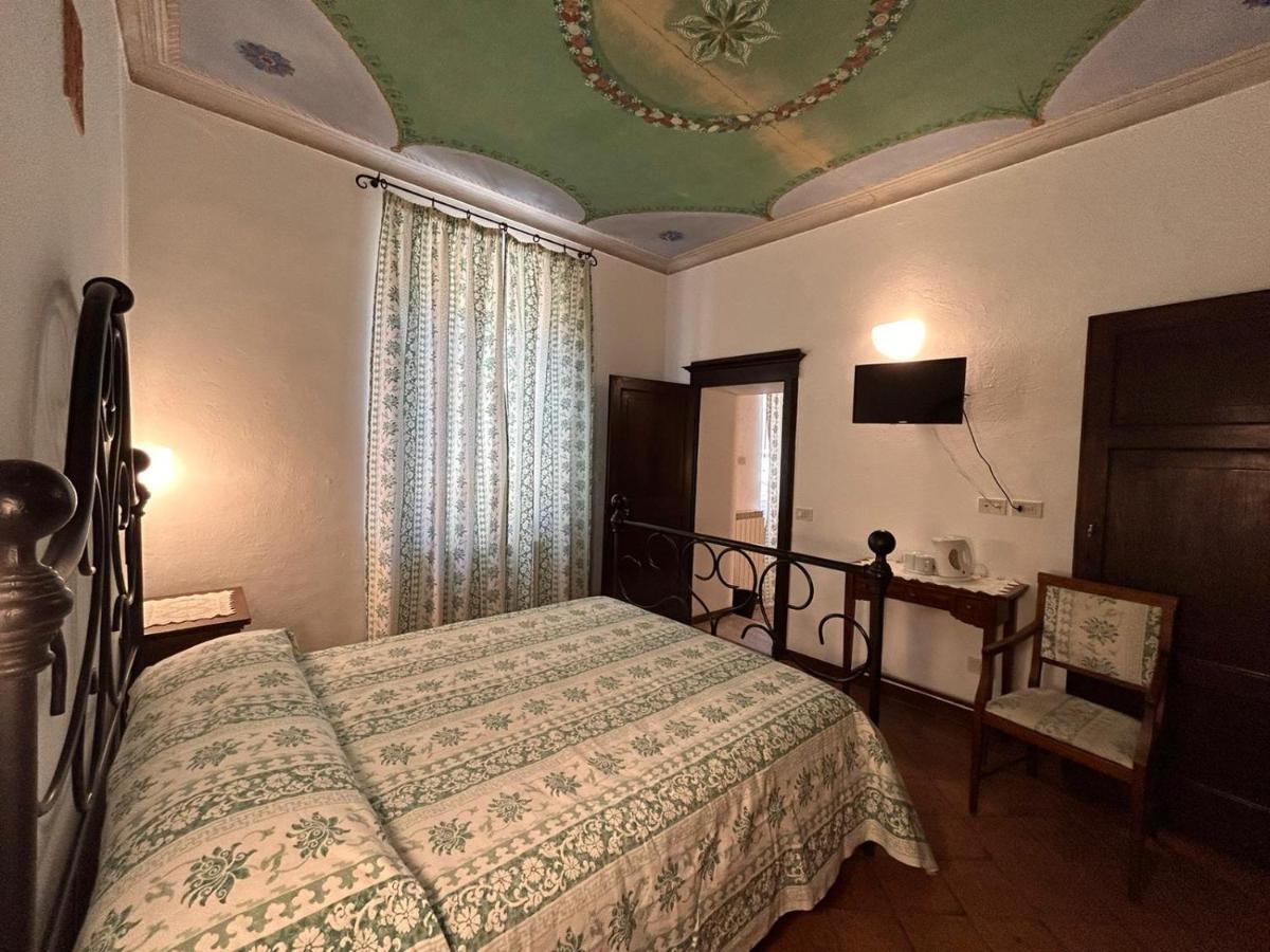 Camere Gozzante П'єнца Екстер'єр фото