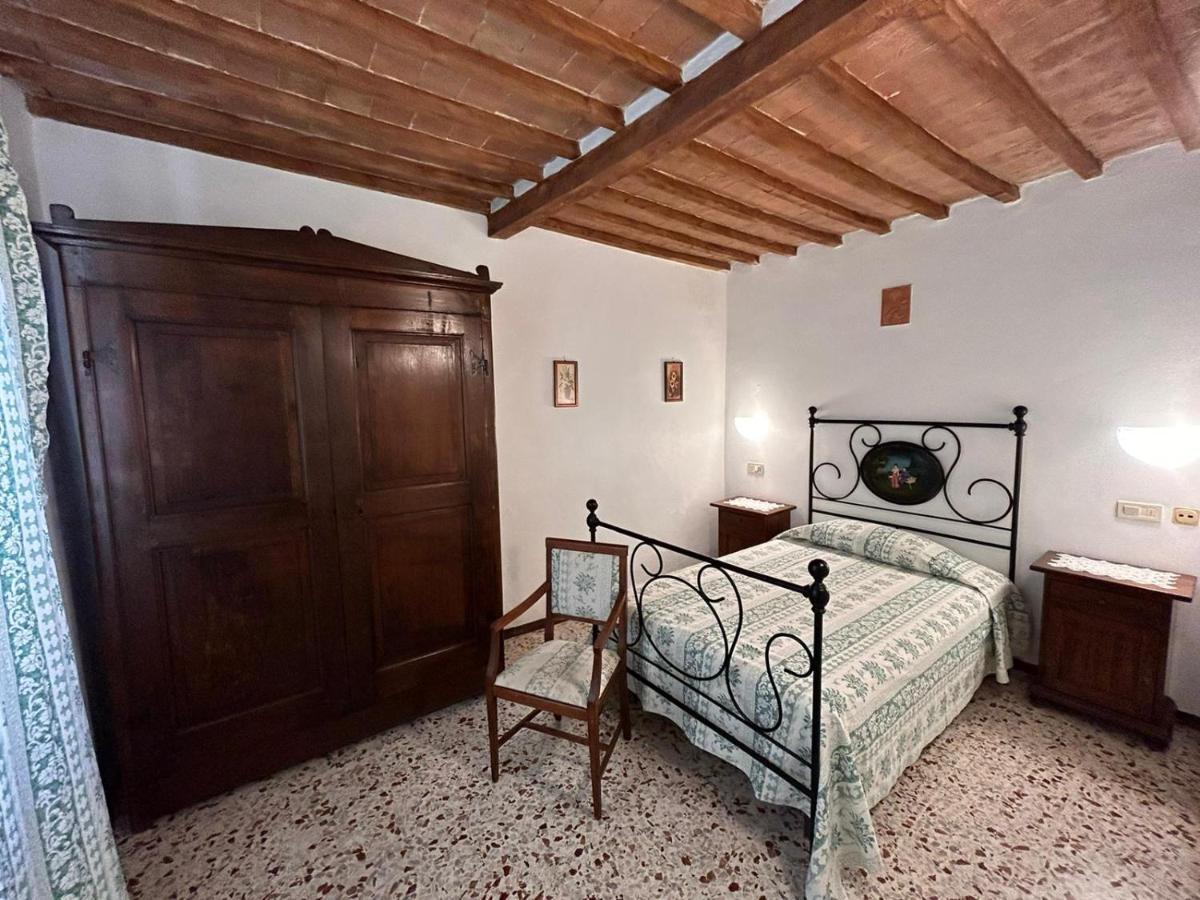 Camere Gozzante П'єнца Екстер'єр фото