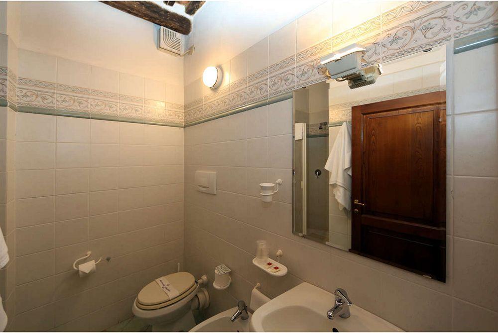 Camere Gozzante П'єнца Екстер'єр фото