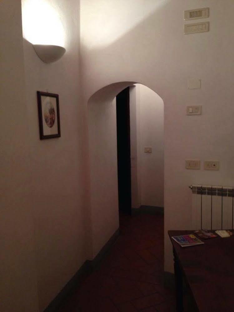Camere Gozzante П'єнца Екстер'єр фото